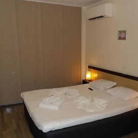 Διαμέρισμα б003 в бийч резорт- море пред прозореца, плаж пред вратата !!! Obzor