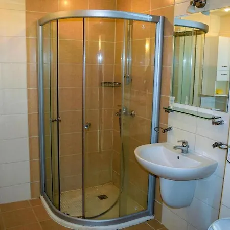 б003 в бийч резорт- море пред прозореца, плаж пред вратата !!! *