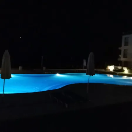 б003 в бийч резорт- море пред прозореца, плаж пред вратата !!! * Obzor