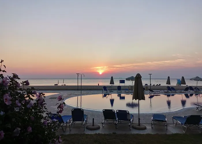 б003 в бийч резорт- море пред прозореца, плаж пред вратата !!! 아파트 오브조르