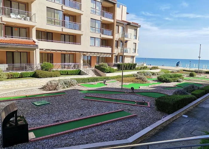 아파트 б003 в бийч резорт- море пред прозореца, плаж пред вратата !!! *